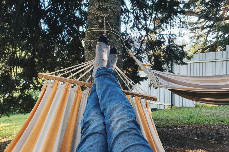 The New Flex Is an Empty Calendar: How Boredom Became a Luxury Good